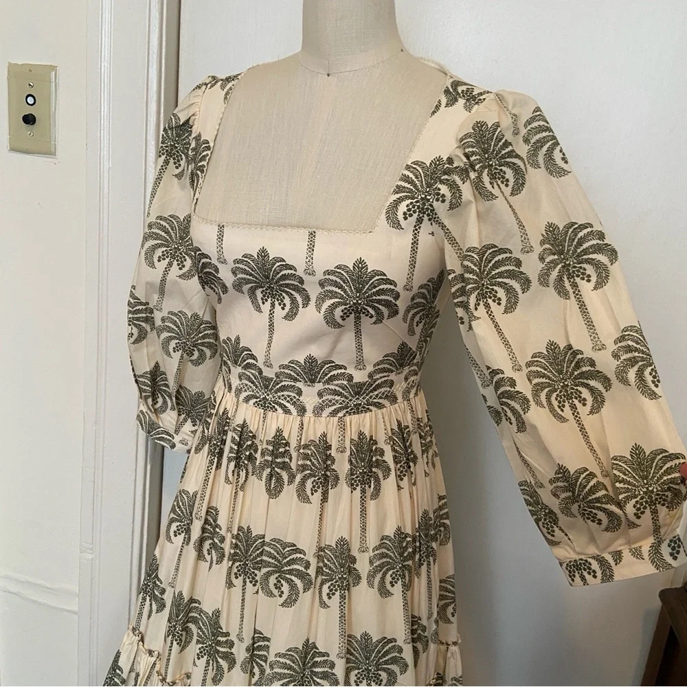 ✨ RARE! Agua Bendita Square Neck Palm Tree Gown - Picture 8 of 15